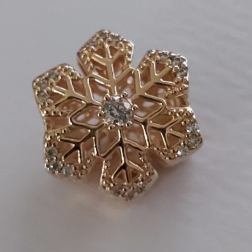 Pandora *Retired* Rose Gold-Plated Festive Snowflake charm w/CZ 782378C01